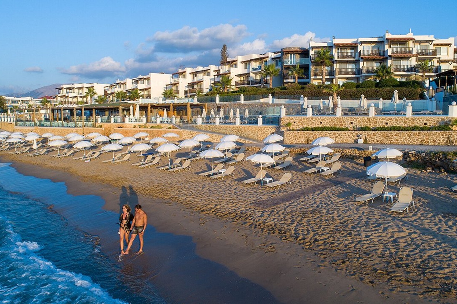 Alexander beach hotel