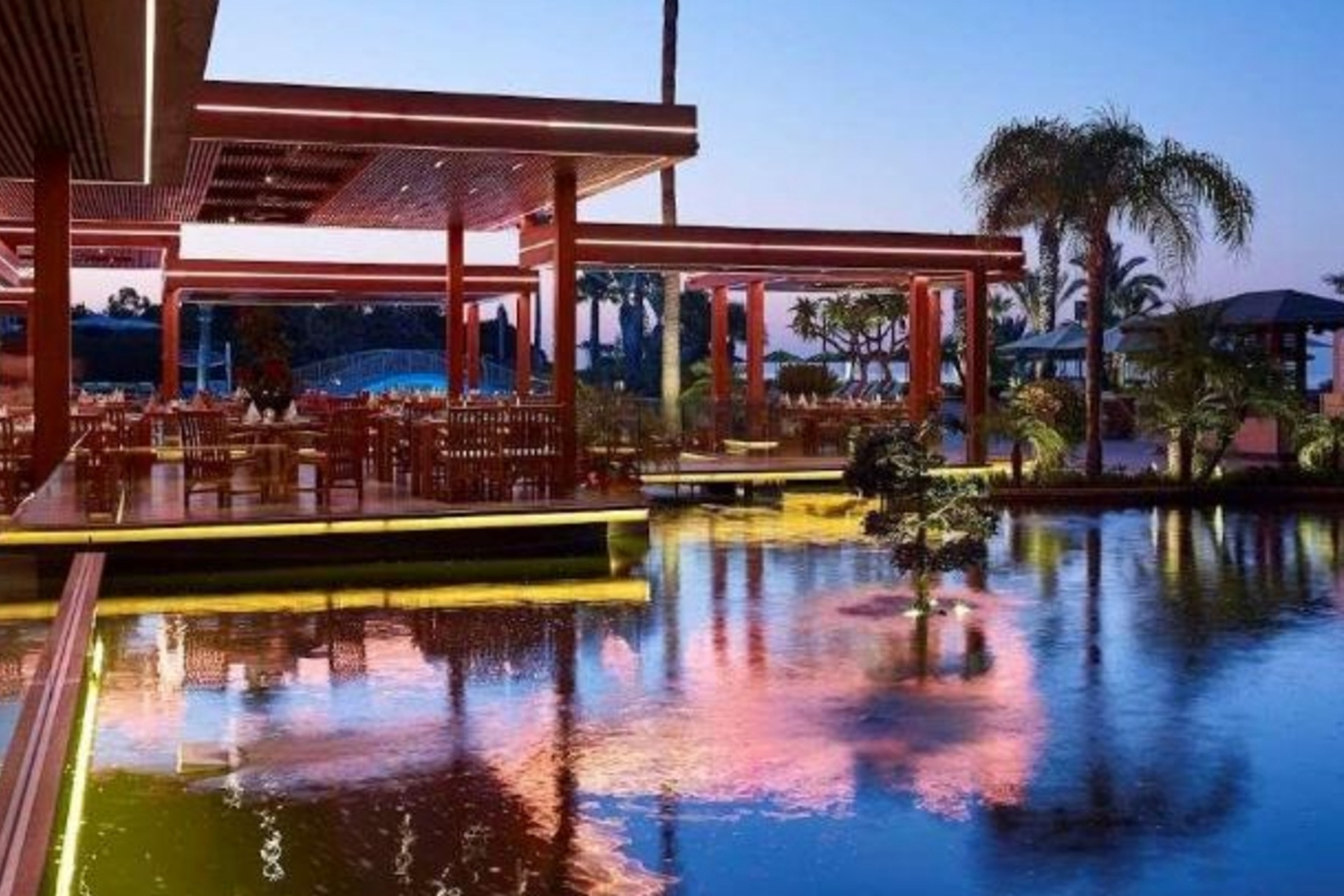 Four Season Hotel Cyprus 2.jpg