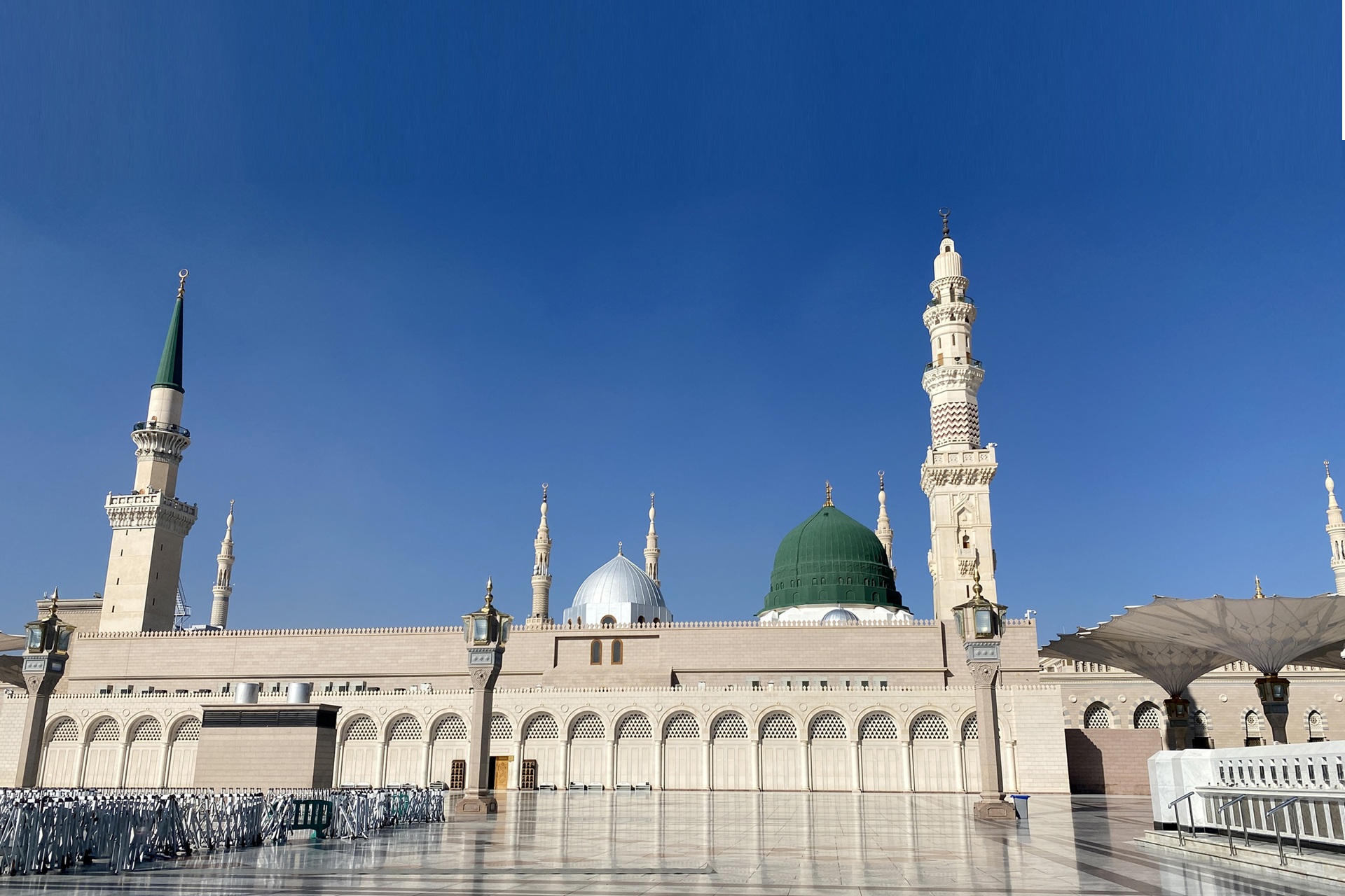 Medina Masjid Al Nawabi