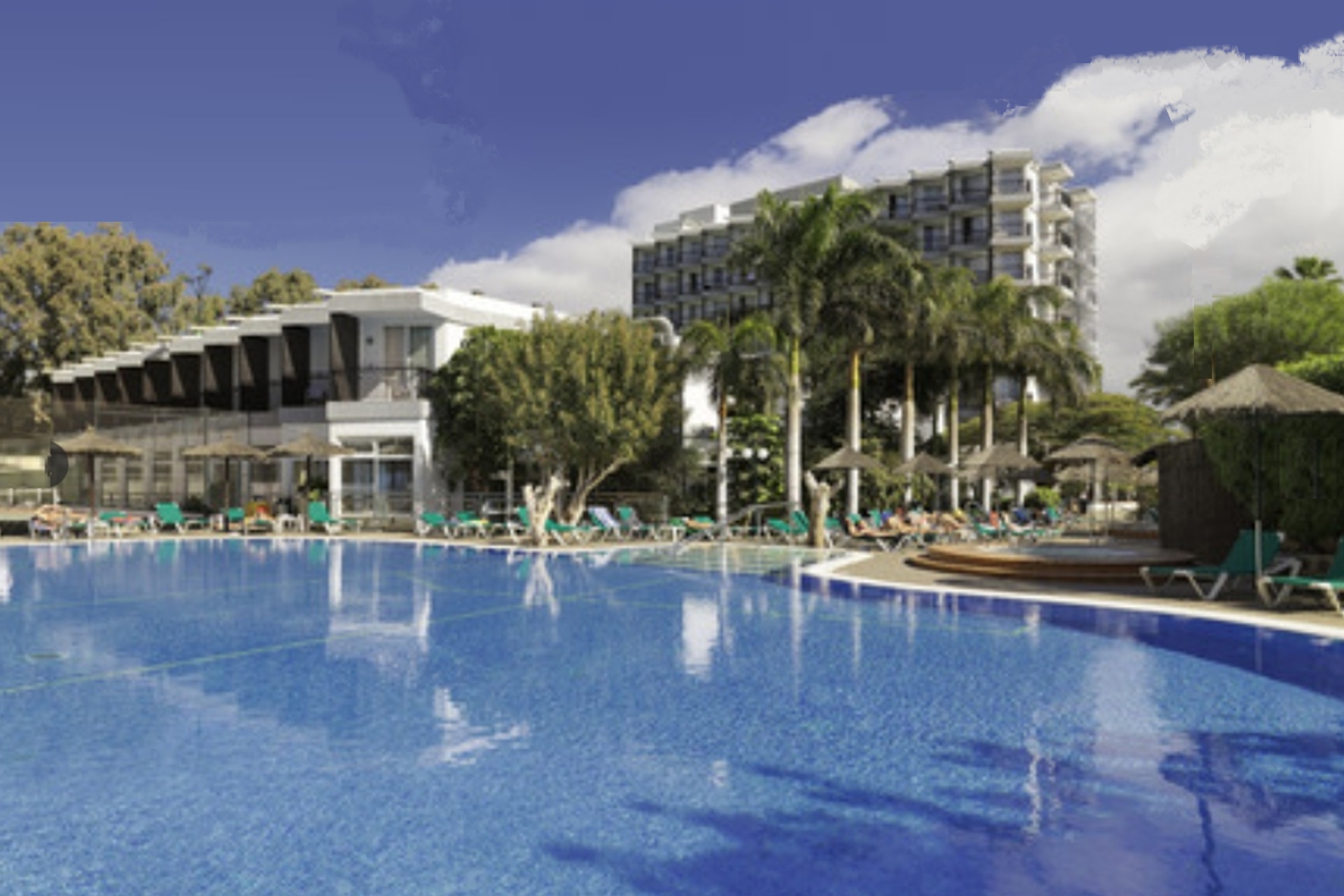Relaxia  Beverly Park