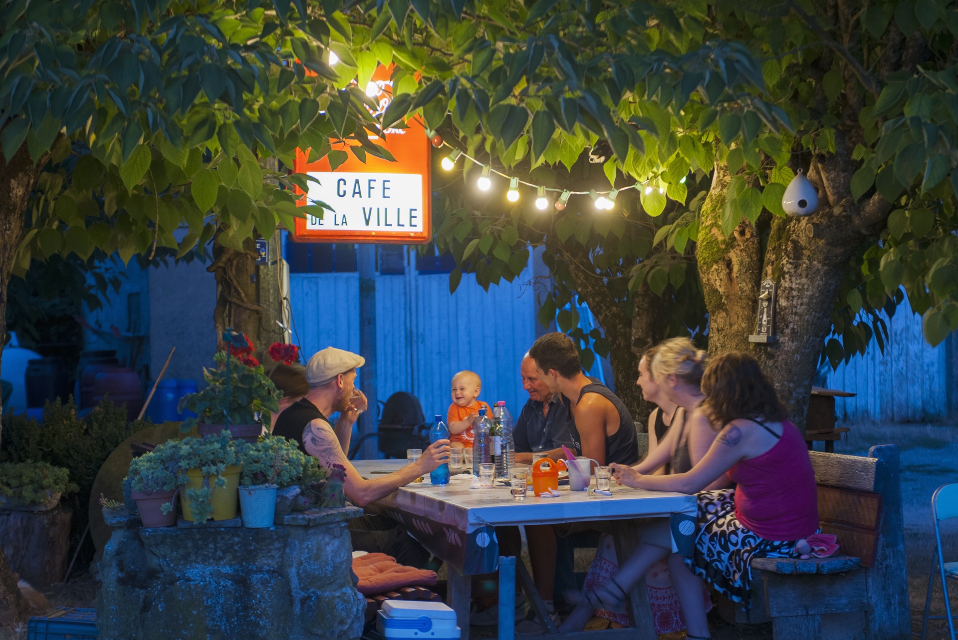 Al fresco  night time dining in a Greek taverna