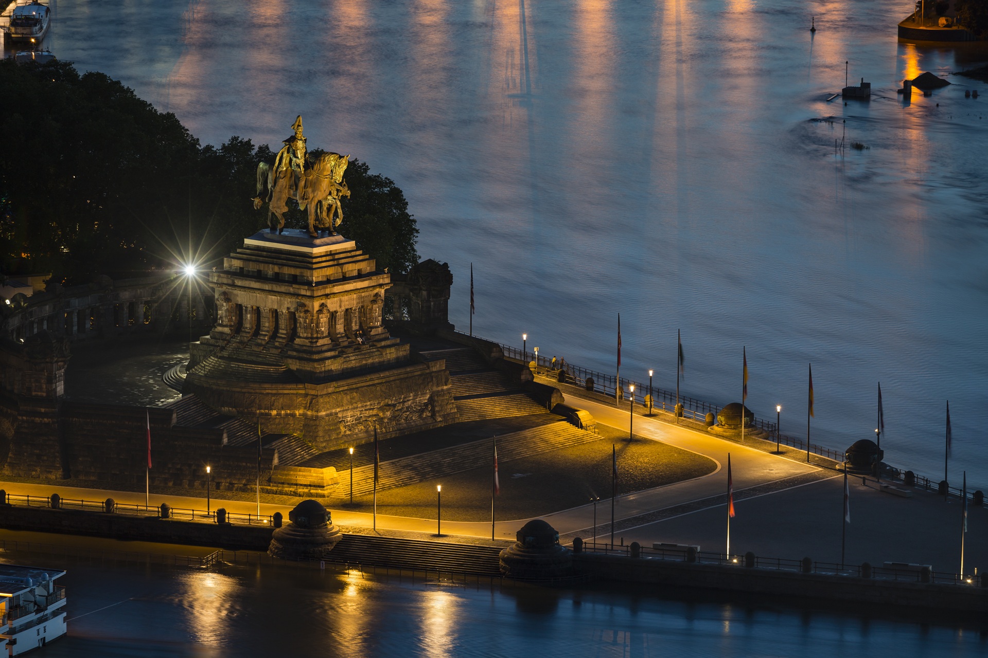 Koblenz William 1 Statue at Deutsches Eck
