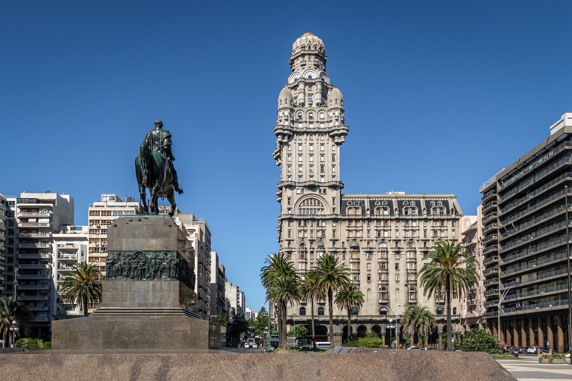 Independence Plaza in Montevideo Uruguay