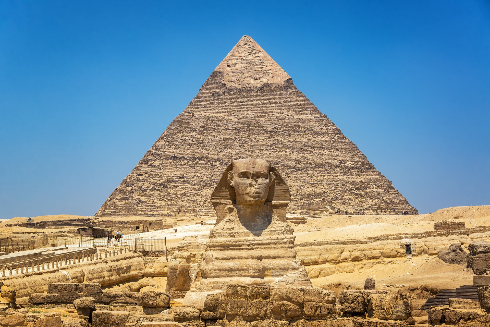 The Pyramids of Giza and the Spinx