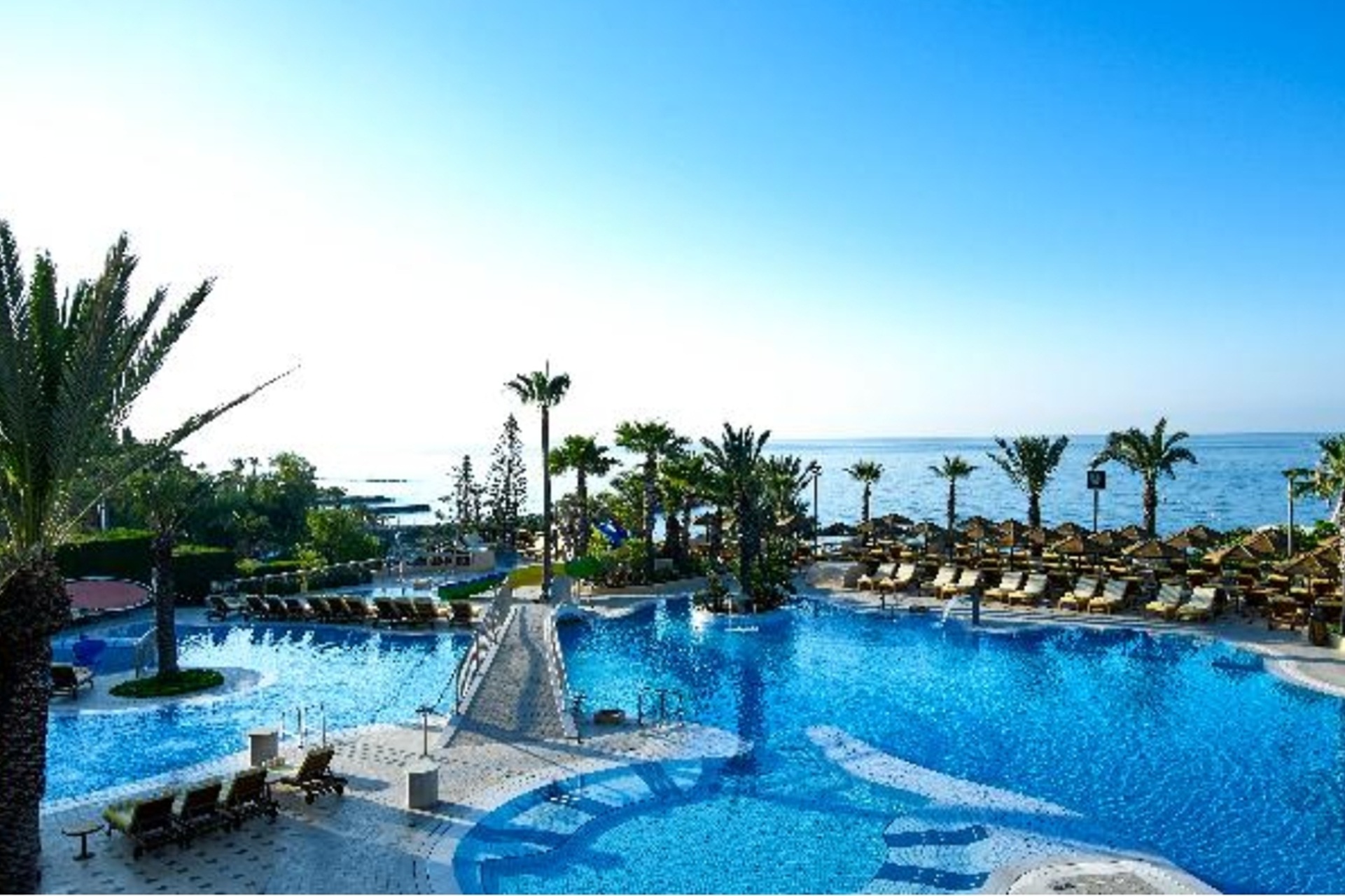 Four Season Hotel Cyprus 4.jpg