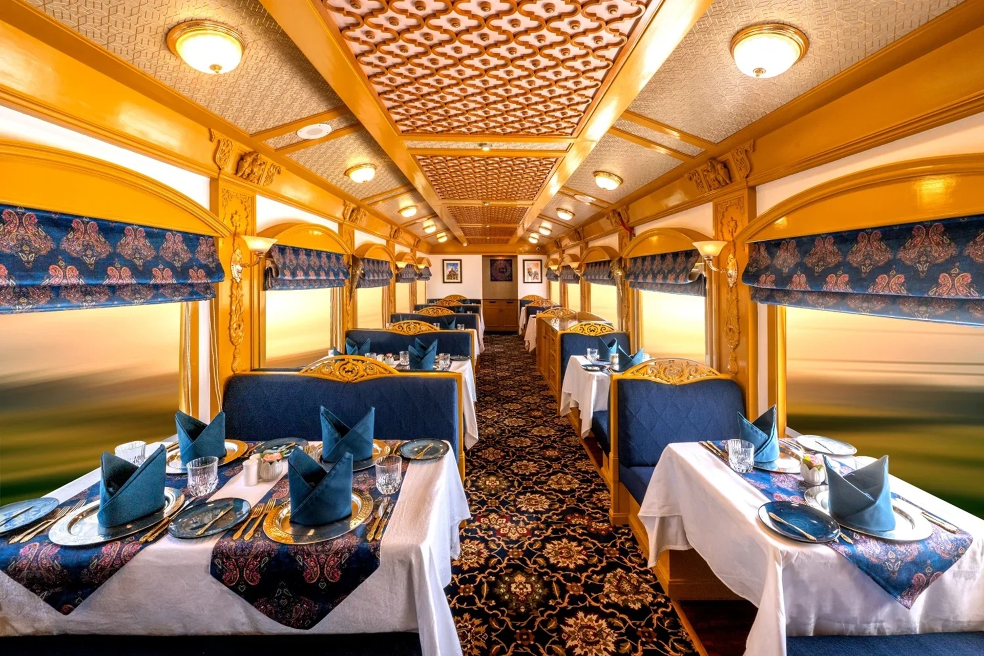 Deccan Odyssey restaurant car