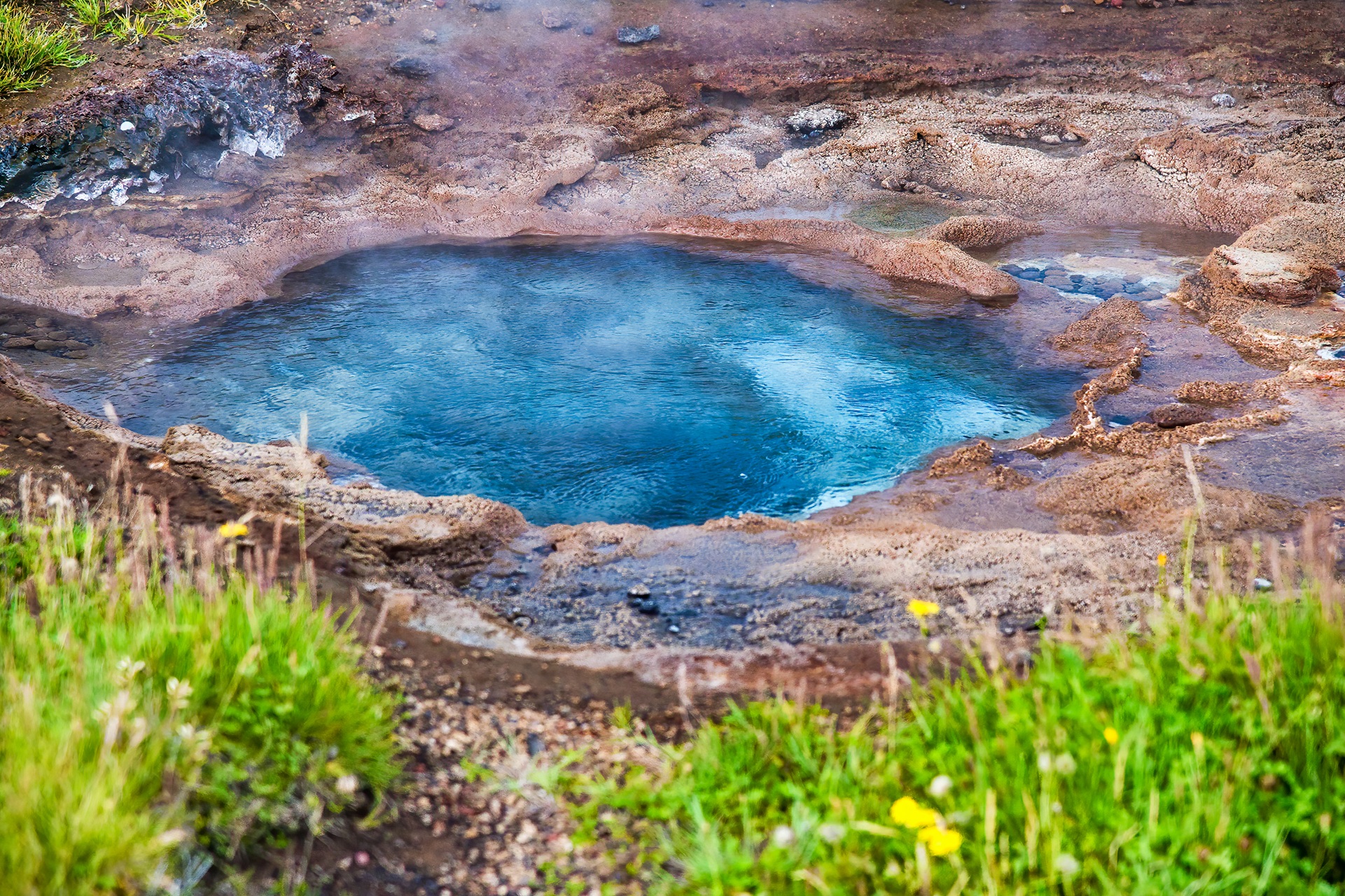 Cobalt Blue Geysir and Sulphur Pool