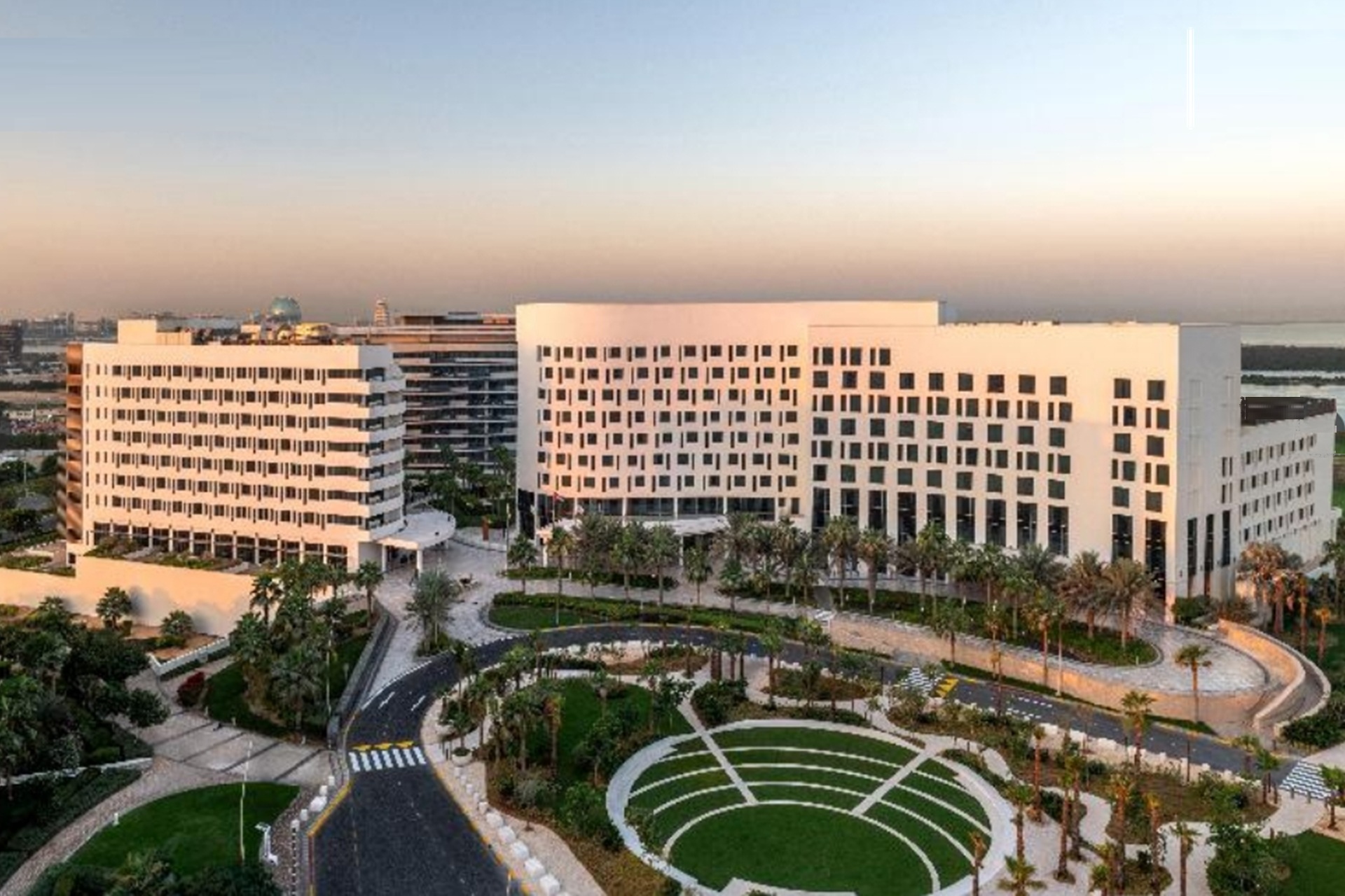 The Crowne Plaza Yas Island - Abu Dhabi