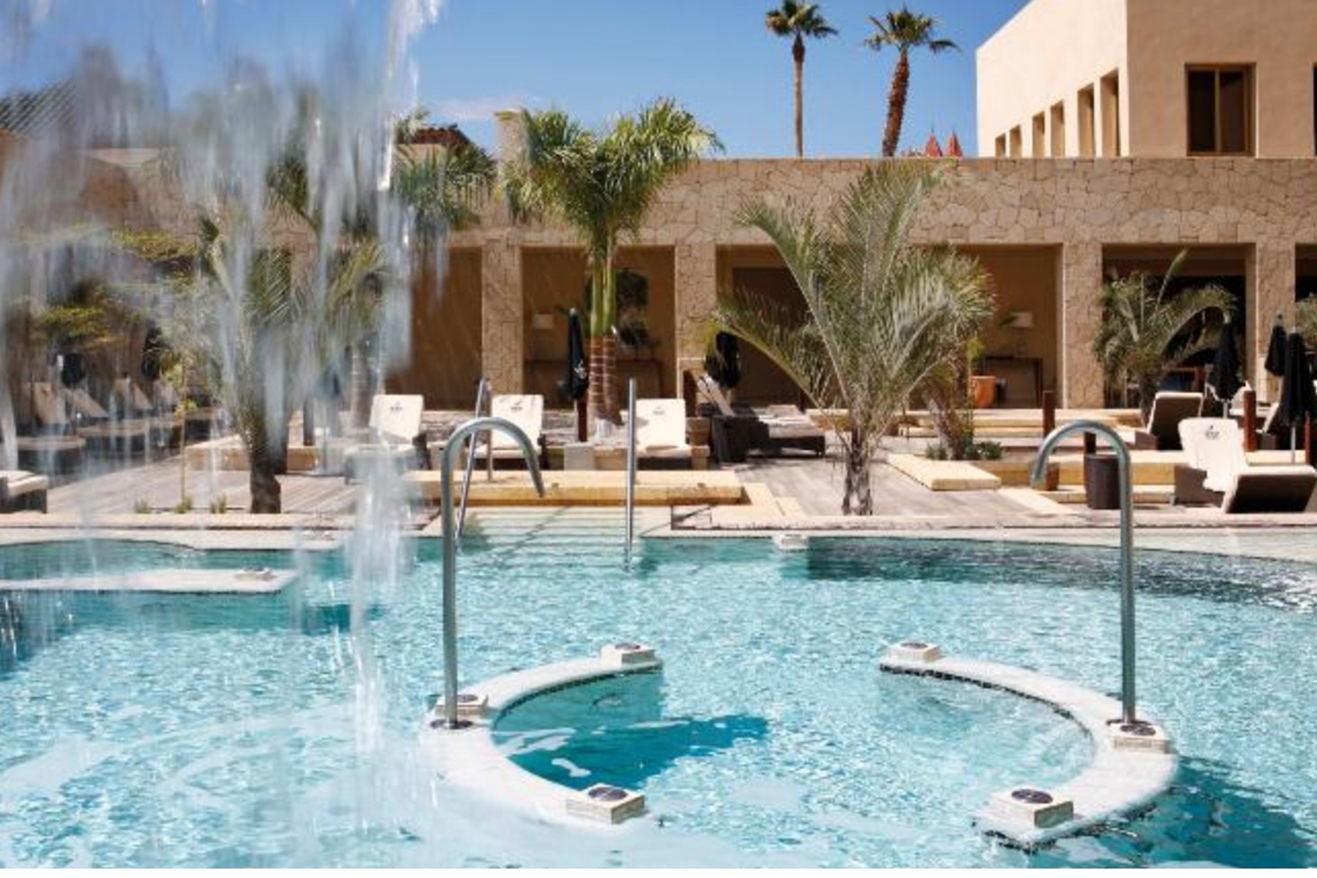 Bahia Del Duque Las Villas Resort 4