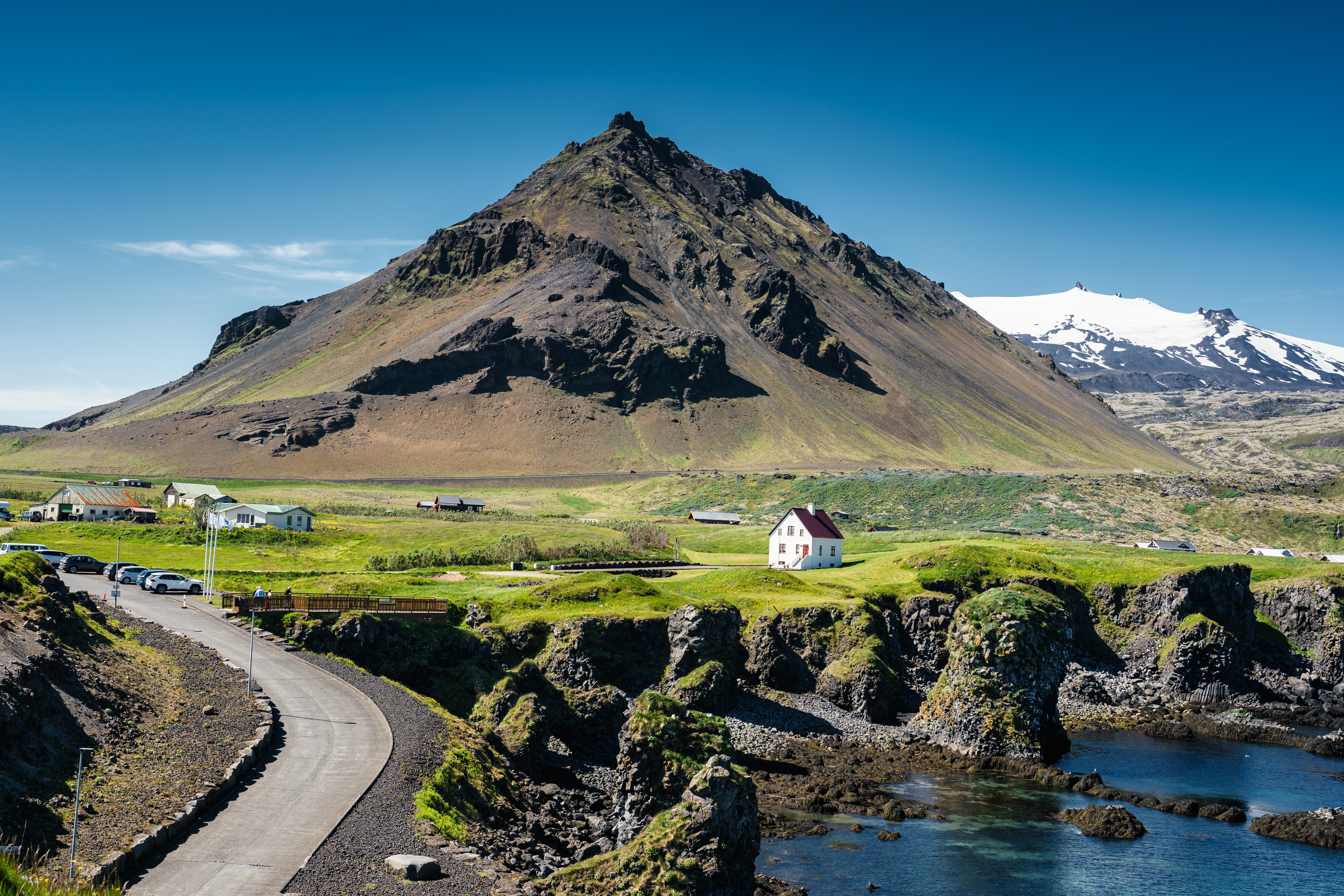 Iceland Aarnarstapi fishing village with stapafell mountain