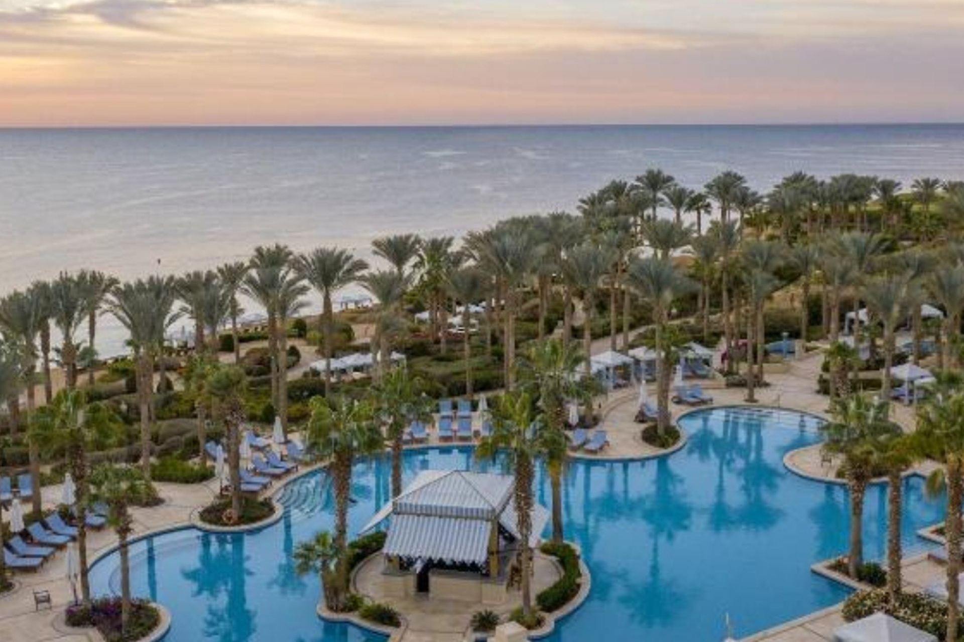 Four Seasons Resort Sharm 1