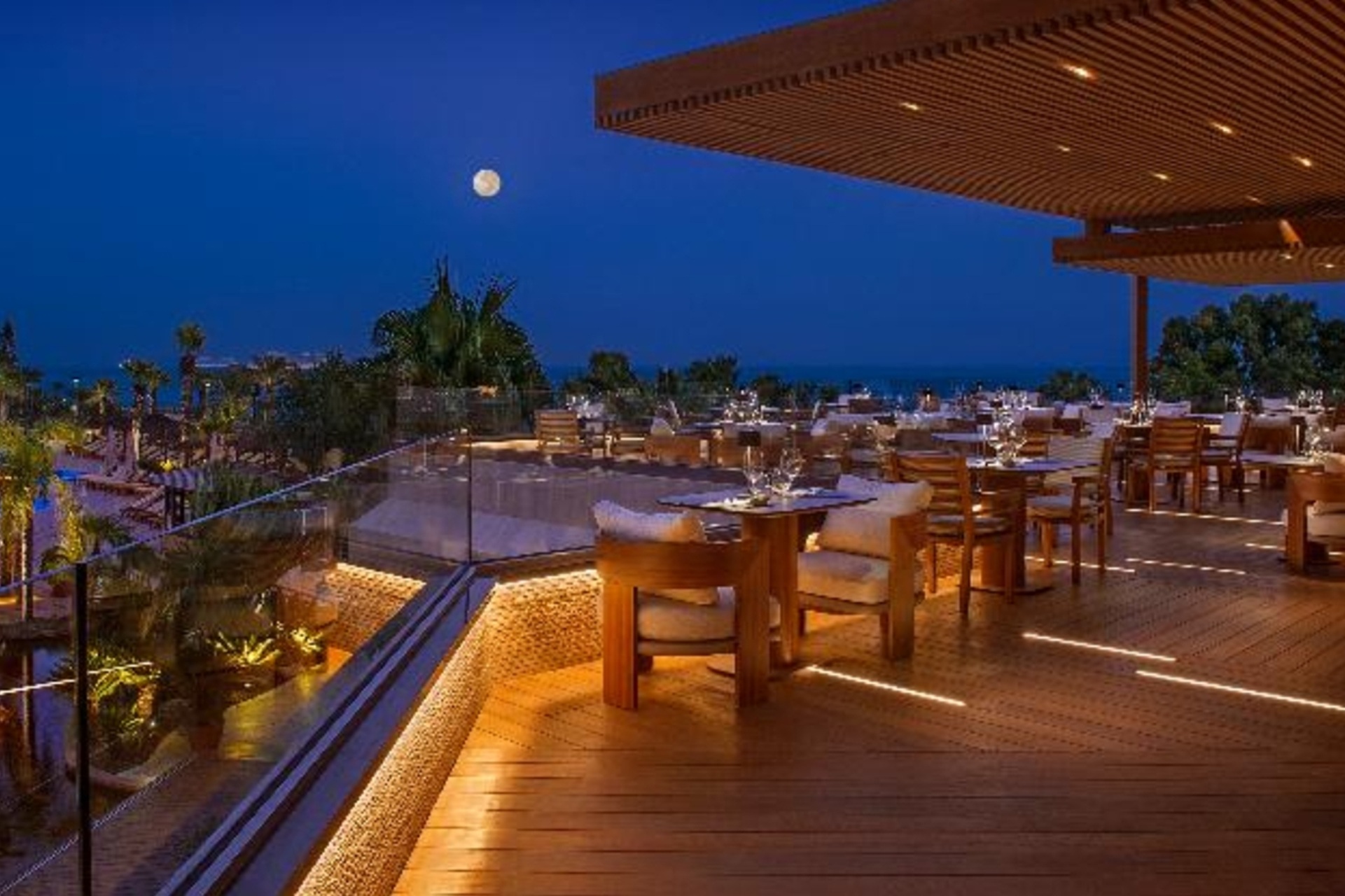 Four Season Hotel Cyprus 5.jpg
